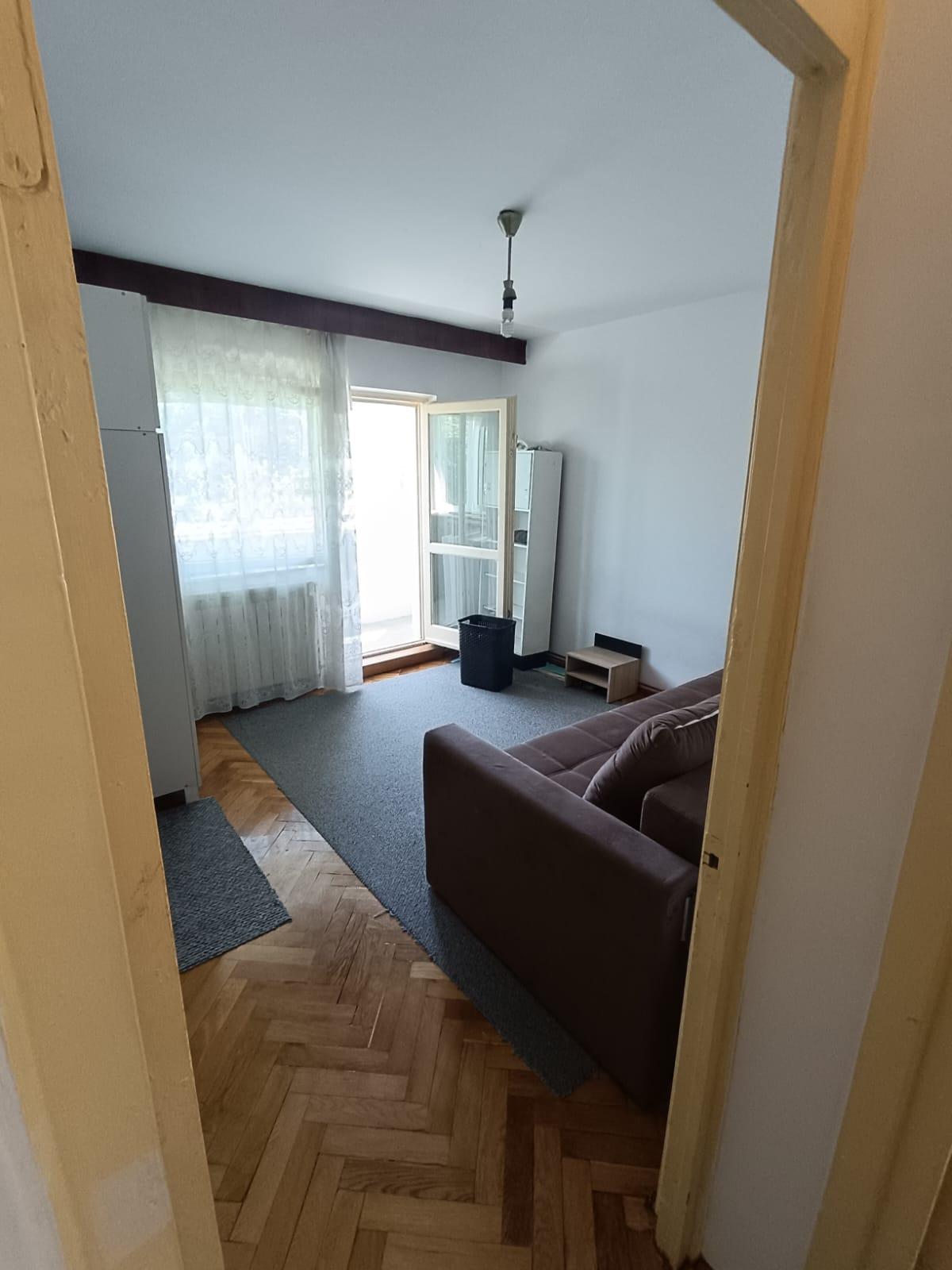 apartament-3-camere-de-inchiriat-zona-cipariu_248